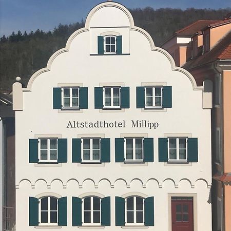 Altstadthotel Millipp Байльнгрис Экстерьер фото